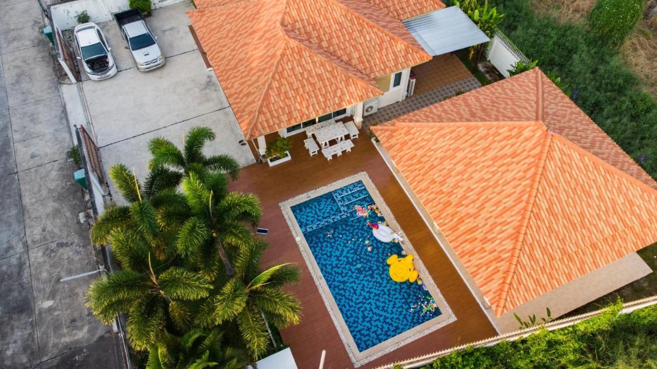 The Legacy Huahin Pool Villa Exterior photo