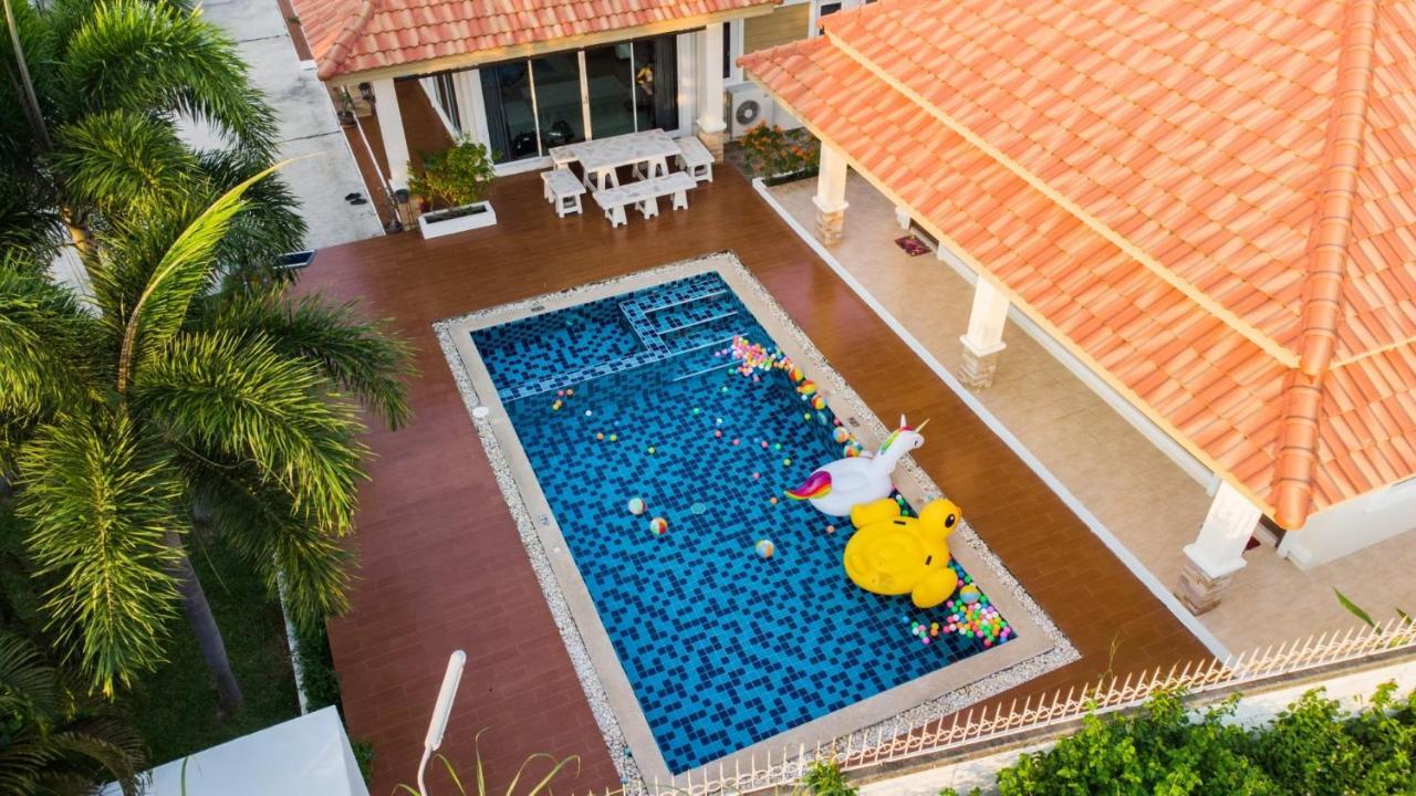 The Legacy Huahin Pool Villa Exterior photo
