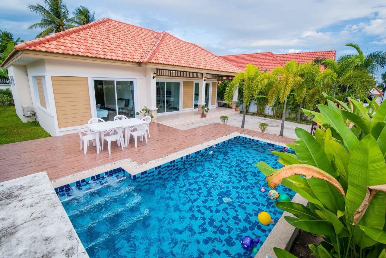 The Legacy Huahin Pool Villa Exterior photo